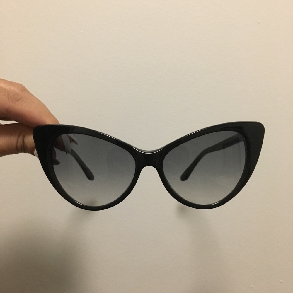 Authentic Tom Ford Nikita cat eye sunglasses